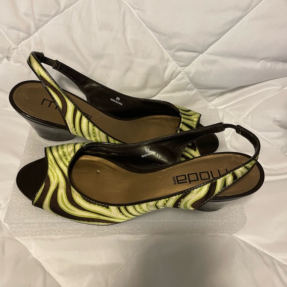MODA Spana cute open toe sling backs! Jungle print w/brown shiny heels. SZ 8M. - Picture 3 of 10